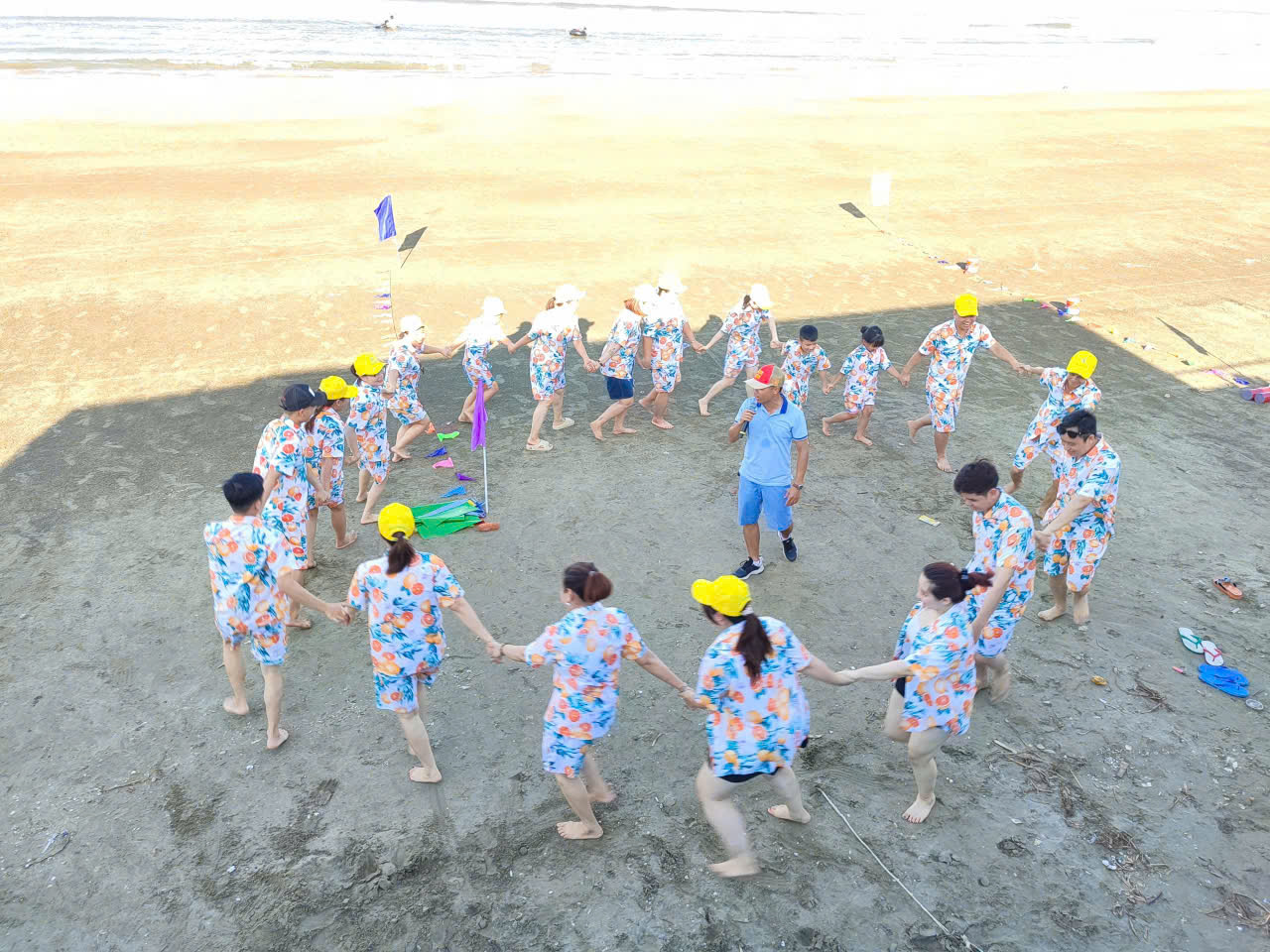 <strong>MỘT CHUYẾN ĐI – NGÀN KỶ NIỆM, TRIỆU NỤ CƯỜI</strong>